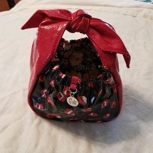 Frill collection purse